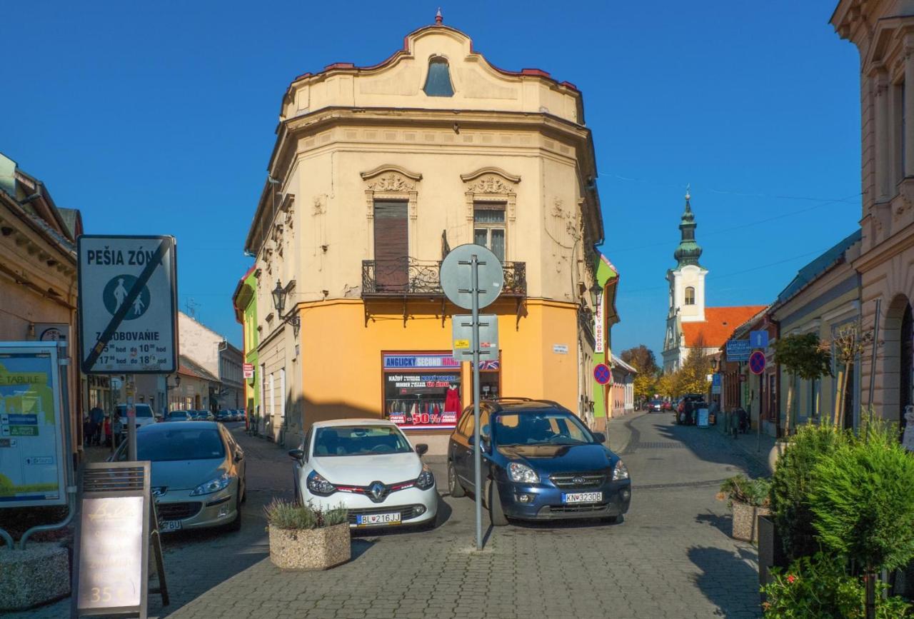 Apartman Anna Komárno Exterior foto